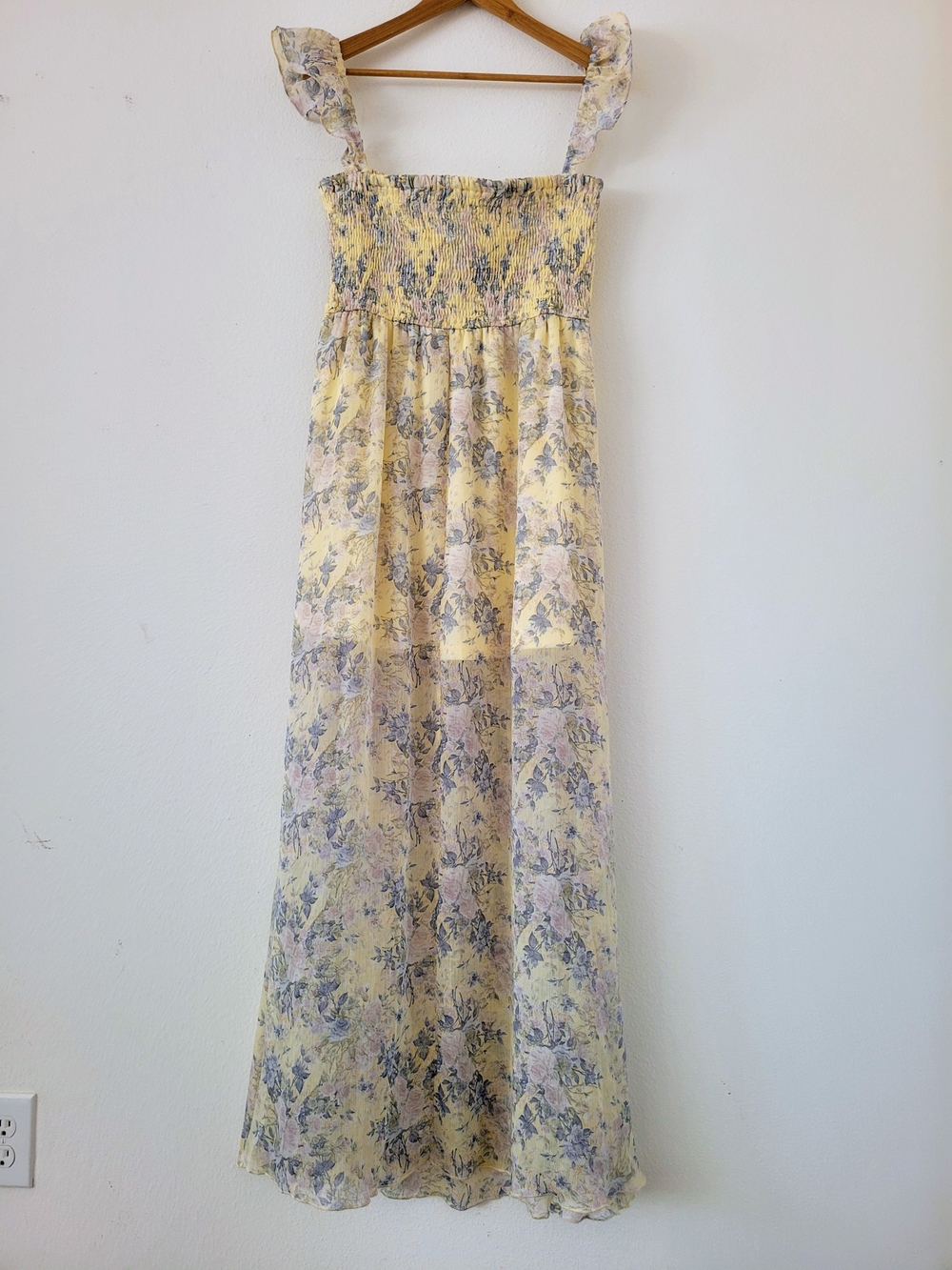 Yellow Floral Maxi Dress with Ruffle Straps Size L